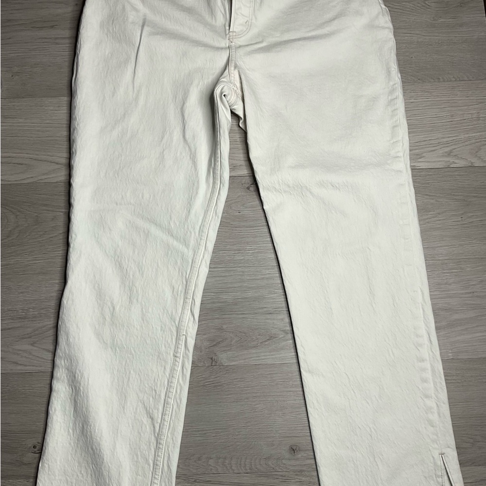 Abercrombie & Fitch Curve Love 90s Straight Ultra‎ High Rise White Jeans 33 16R